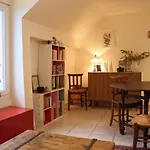 Lovely Apartment Near Grands Boulevards